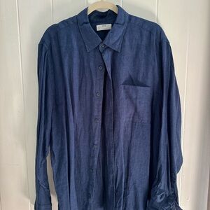 Uniqlo Dark Blue Casual Button Down Shirt